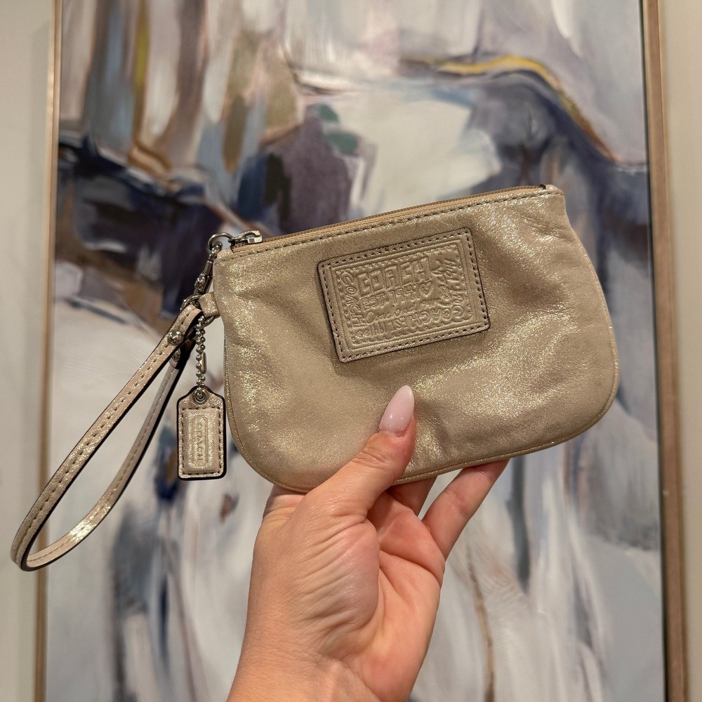 Y2K Coach Poppy Metallic Champagne Leather Wristlet Silver Hardware Shimmer Bag